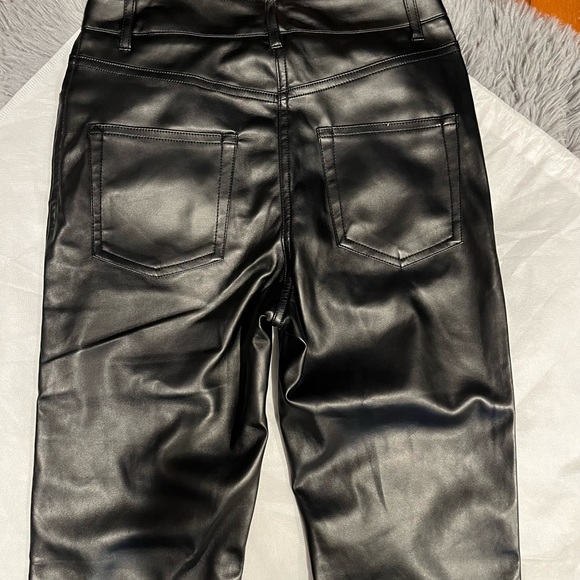Women’s SIX/FIFTY Faux Leather Boot Cut Jeans sz XS - Picture 6 of 6